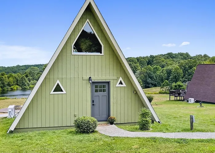 Scenic 2br A-frame W Hot Tub & Views *