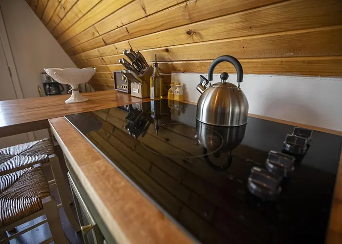 Scenic 2br A-frame W Hot Tub & Views Holiday home *
